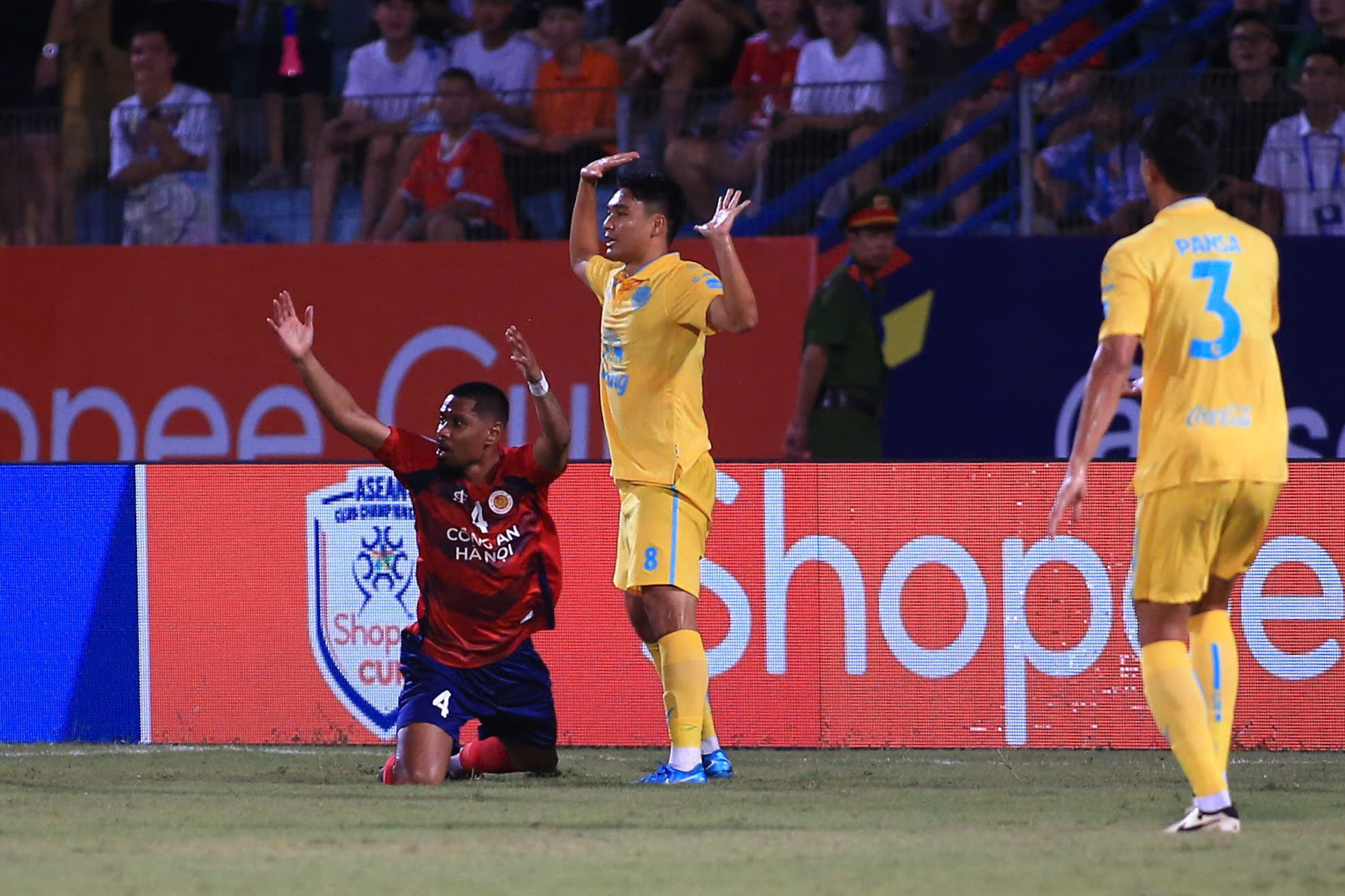 Điểm nhấn trận đấu CAHN 2-1 Buriram Dấu ấn ngoại binh 3